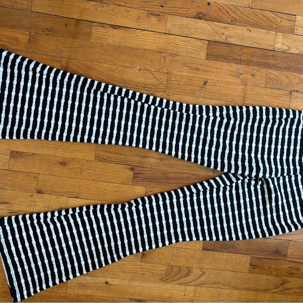 Zara Jacquard flare pants Sz S - Picture 9 of 9